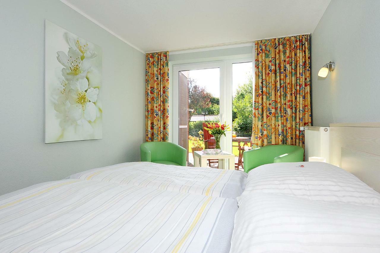 Hotel Garni Haus Am Meer Neuharlingersiel Kültér fotó